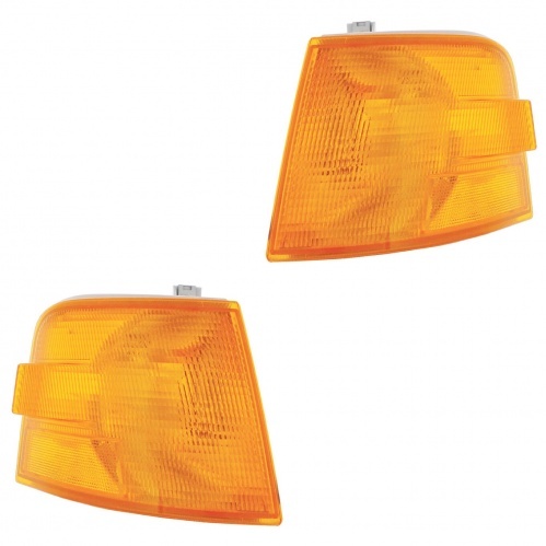 Volvo Turn Signal Light Lamp Pair 98-07 VNM 98-03 VNL VN (8080852 8080853)